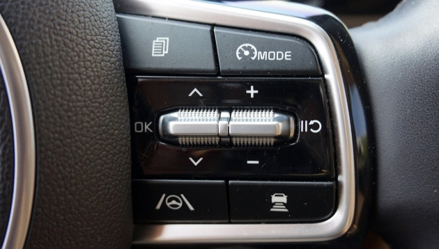 카니발 2.2 9인승 프레스티지 172허9136