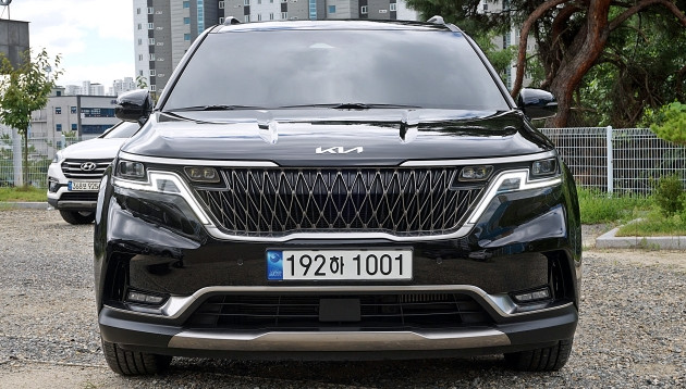 카니발 2.2 9인승 노블레스 192하1001